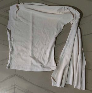 SAVANA Chic One-Shoulder Top