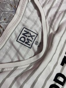 combo of 2 t-shirts