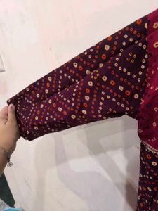 Maroon and red rajasthani tie-dye kurti