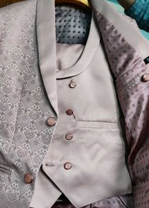 Stylish Pink 5 Peice Suit For Man