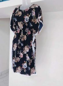 Floral Print Dress with Lace Trim