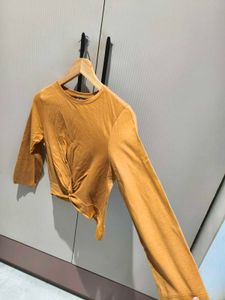 Cute Twist Front Crop Top