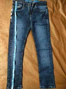 🚨New DIESEL Mens Jeans 30 Size🚨