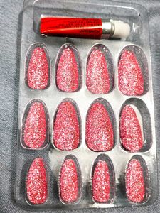 Press-On Nail Set