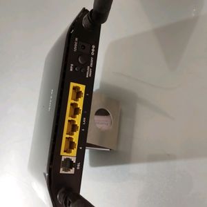 D-link dsl-2750u 300 Mbps Wireless Router