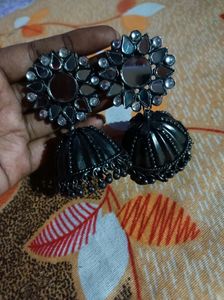 Black Metal Jhumka