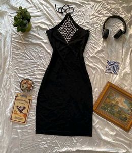 Elegant Black Bodycon Dress