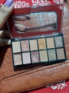 Mars Dance Of Joy Nude Eye Shadow Palette