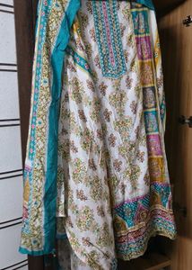 🔥 Only Today&#39;s Offer 🔥 Unstitched Muslin Dress