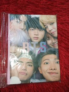 SET OF 2 DIARIES -free Bts Keychain