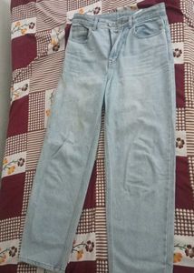 straight fit mom jean