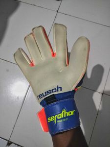 Football gloves Reusch Serathor  G2 OT