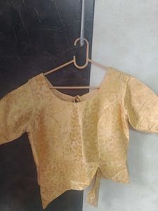 Beautiful Blouse Koti Style Adjustable Up To 44