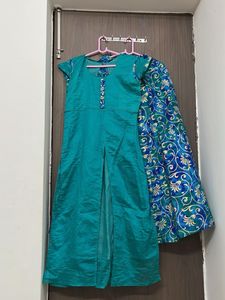 Elegant Kurta Set with flare long skirt