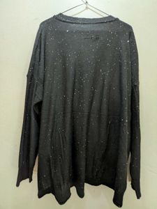 Stylish Black V-Neck Sweater (Shiny)