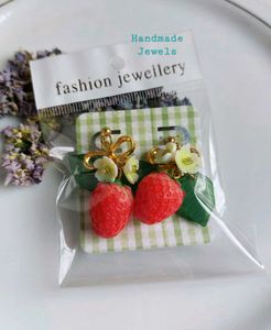 Strawberry Bloom Golden Bow Stud Earrings