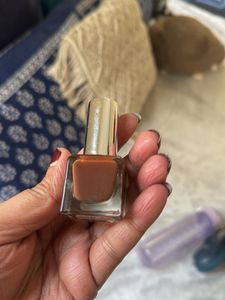 Essie Nail Polish - Hypnotic Hue