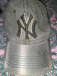 Cap Of Roman Reings Fan