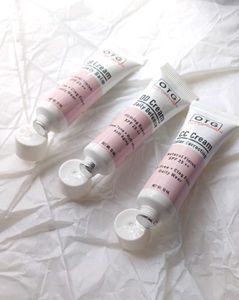 🆕️ Foundation Creams And Brush