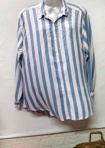 Tops For Rs.99 Only/Lavender Stripped Shirt M Size