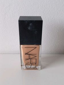 NARS Light Reflecting Foundation #patagonia
