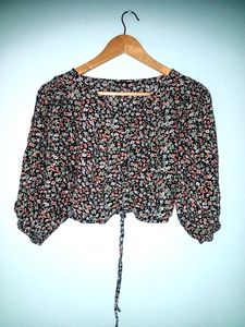 Cute Floral Printed Crop Top (Women's)