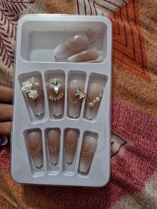 12 Pc Artificial Nude Color Nails
