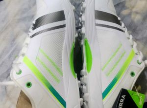 Kookaburra Pro 2.0 Rubber Cricket
