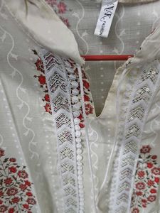 Unused: Floral Print Top