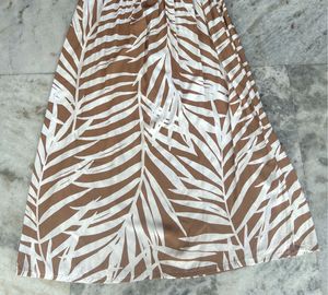 Brown &amp; White Leaf Print Dress