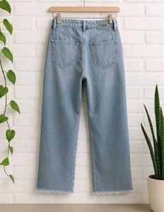 Light Wash Wide Leg Jeans