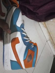 Nike Sneakers - Distressed Condition