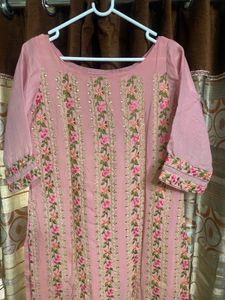 Pakistani Kurtas....💞