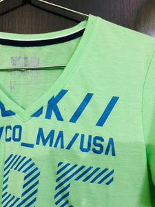 Reebok Graphic Tee