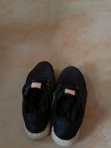New Balance Sneaker