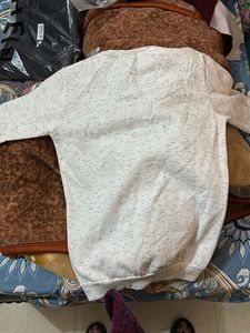 Blackberrys White Sweatshirt