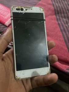 Damaged Smartphone - For Parts or Repair