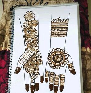 Mehendi Practice Reusable Book