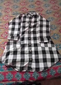 Check Short Kurti
