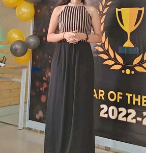 Elegant Black &amp; Gold Maxi Dress💫