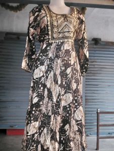 Elegant Black &amp; Beige Kurta Set
