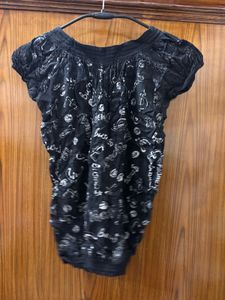 Korean shoulder less top