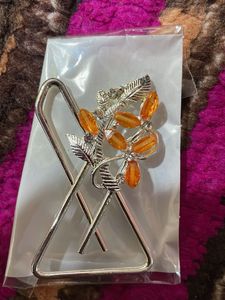 Floral Decorative saree pin