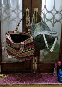 Combo Of Two Bags At Rs 150
