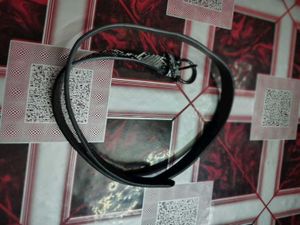 Polka Dot Shirt And Floral Jeggings Or Black Belt