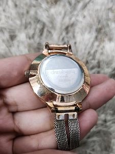 DressBerry Rose Gold Analogue Watch