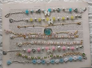 Chain & Daisy Bracelets