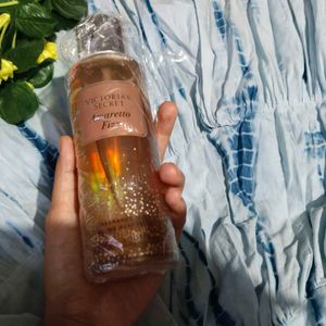 Vs Amaretto Fizz