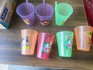 Set of 6 Kids&#39; Cups with Straws