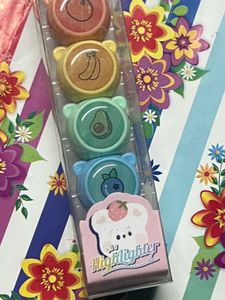 Cute Fruit Scented Highlighters - 6 Colors